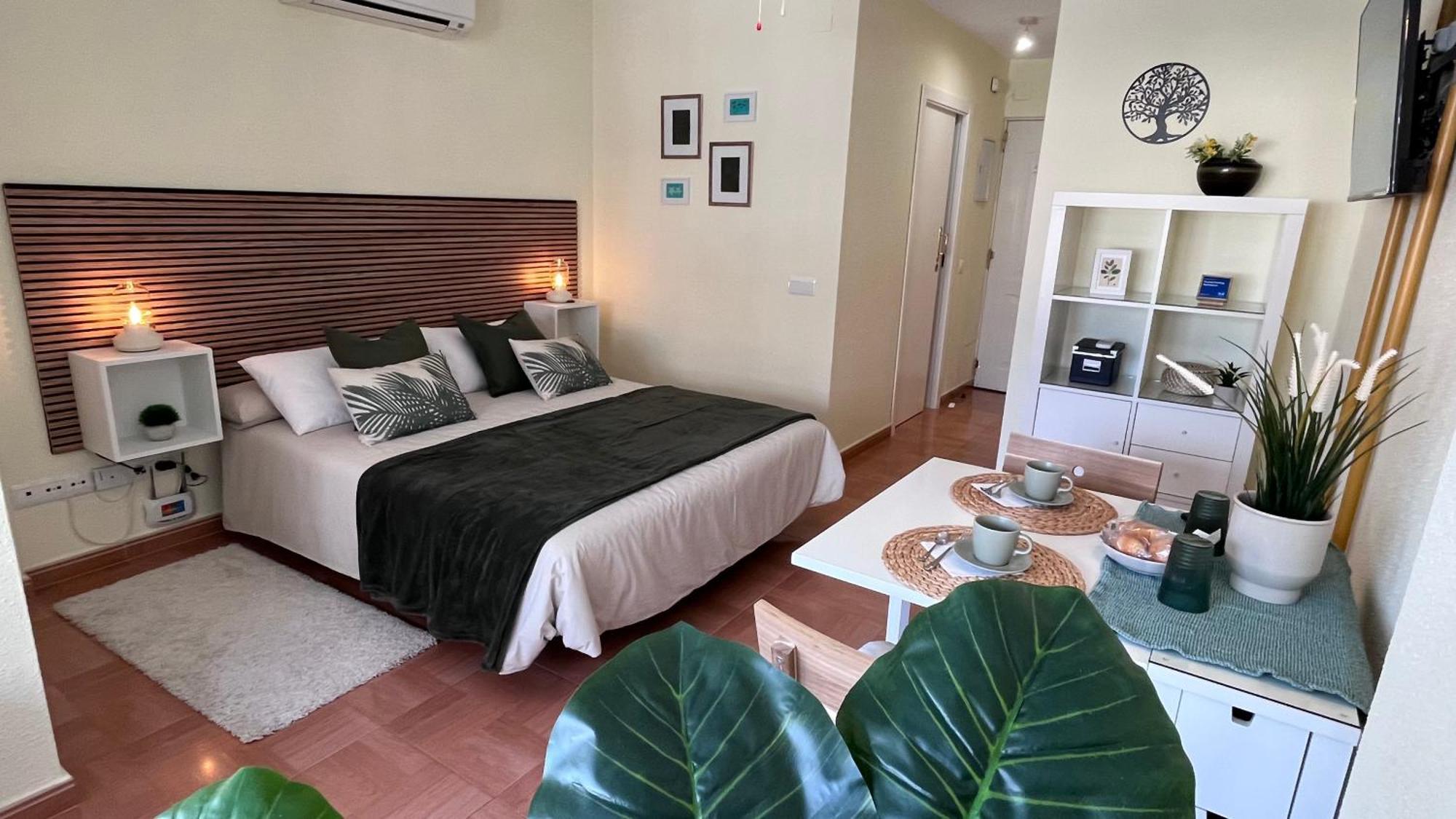 Coastal Feeling, Pools & Views Apt Agata เบนัลมาเดนา ภายนอก รูปภาพ